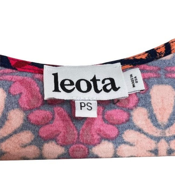 Leota Floral Faux Wrap Dress Red/Black Size PS Surplice V-Neck - Picture 4 of 5